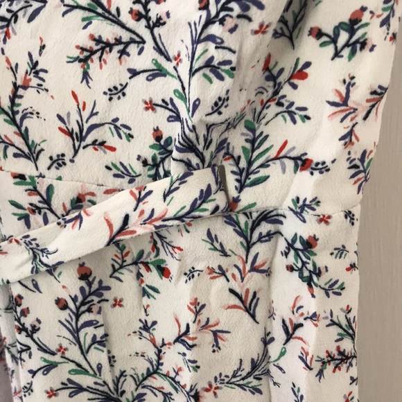 Sezane mini floral leaves wrap dress - Picture 5 of 7